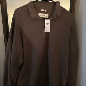 Abercrombie and Fitch Half Zip Sweatshirt in Taupe/Brown Size L